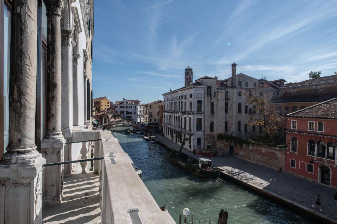Radisson Collection Hotel, Palazzo Nani Venezia Esterno foto The Canal Vena