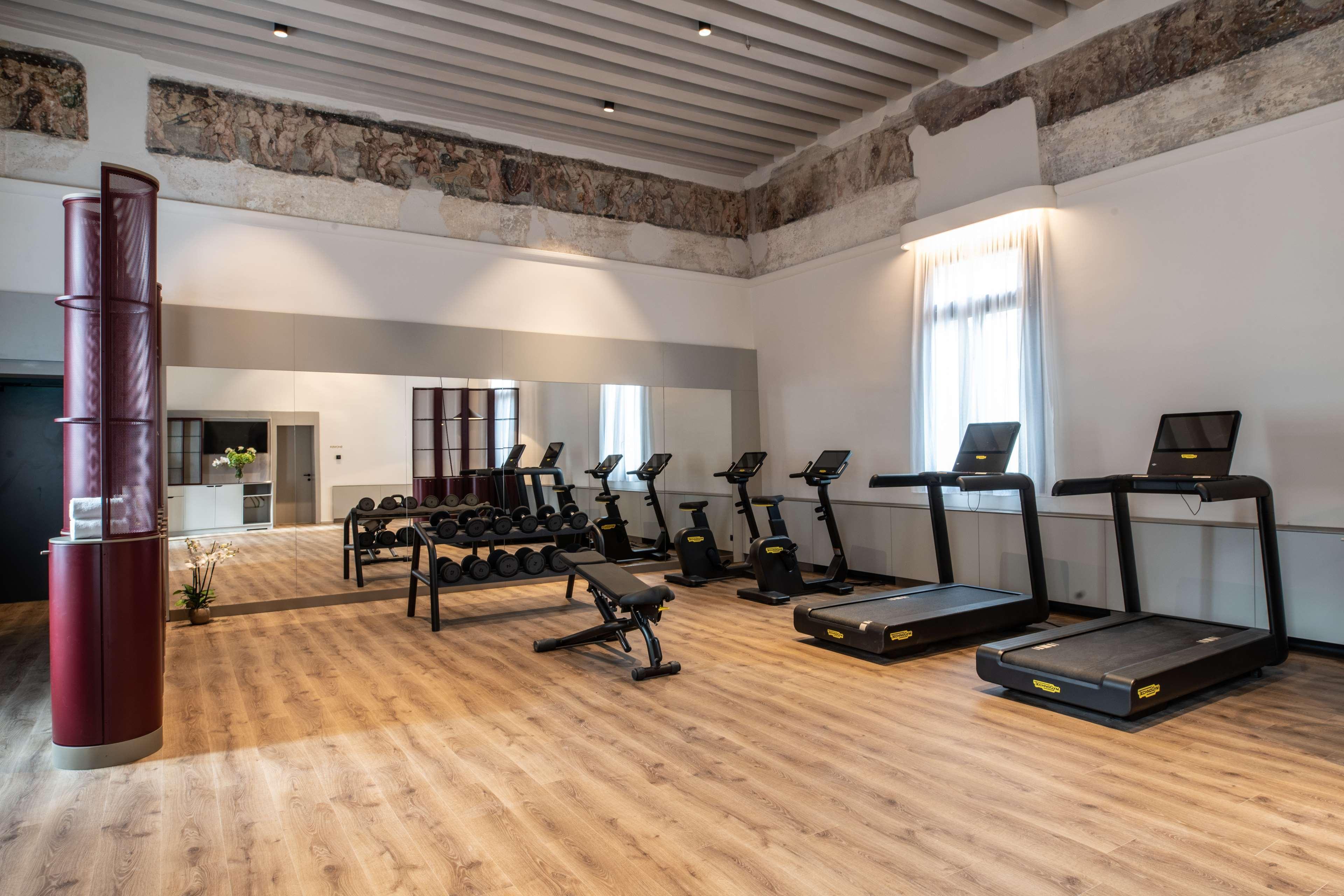Radisson Collection Hotel, Palazzo Nani Venezia Esterno foto The gym at the hotel