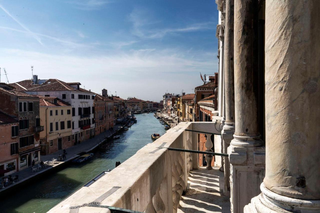 Radisson Collection Hotel, Palazzo Nani Venezia Esterno foto The Canal Vena