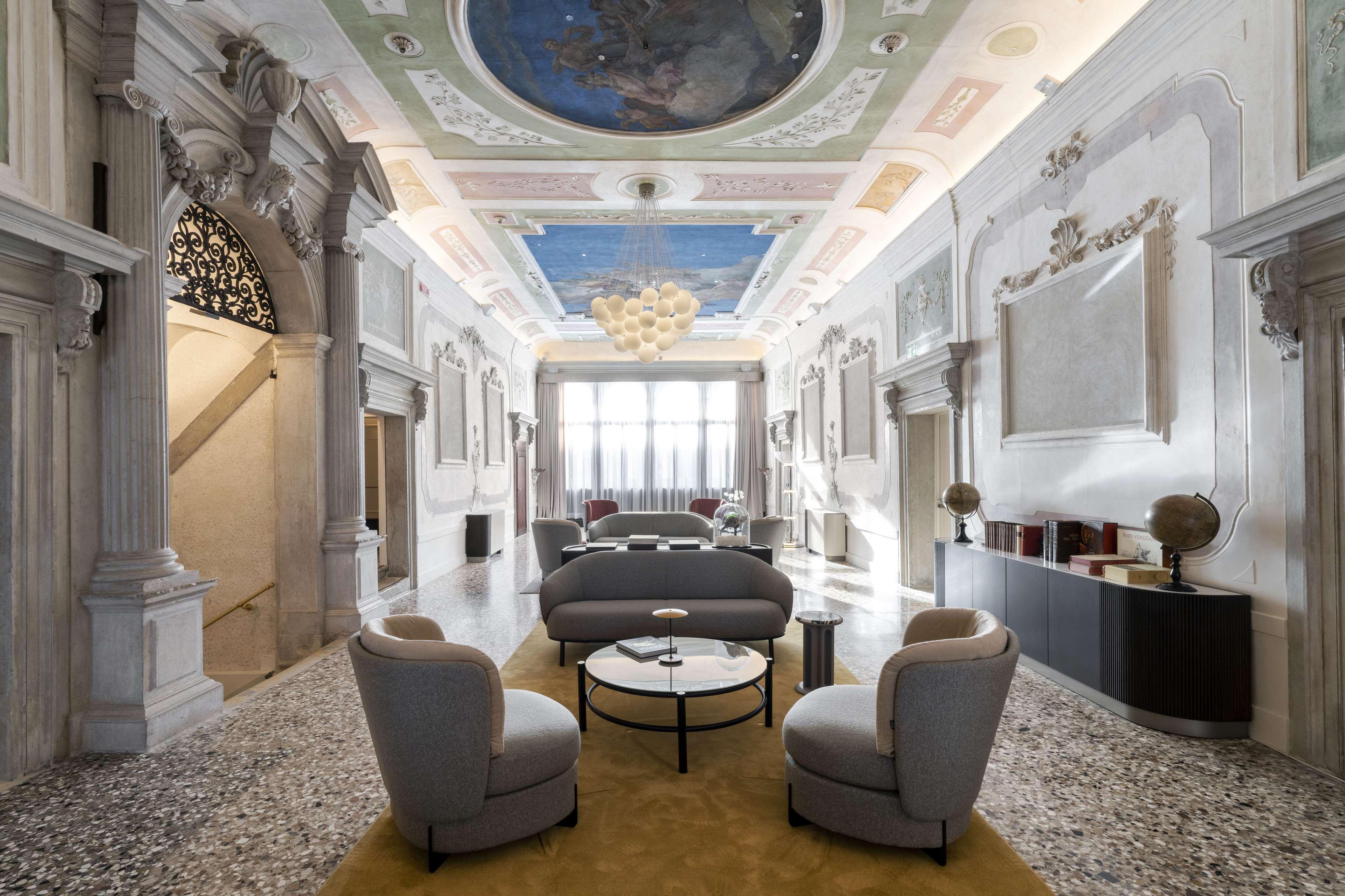 Radisson Collection Hotel, Palazzo Nani Venezia Esterno foto The Library