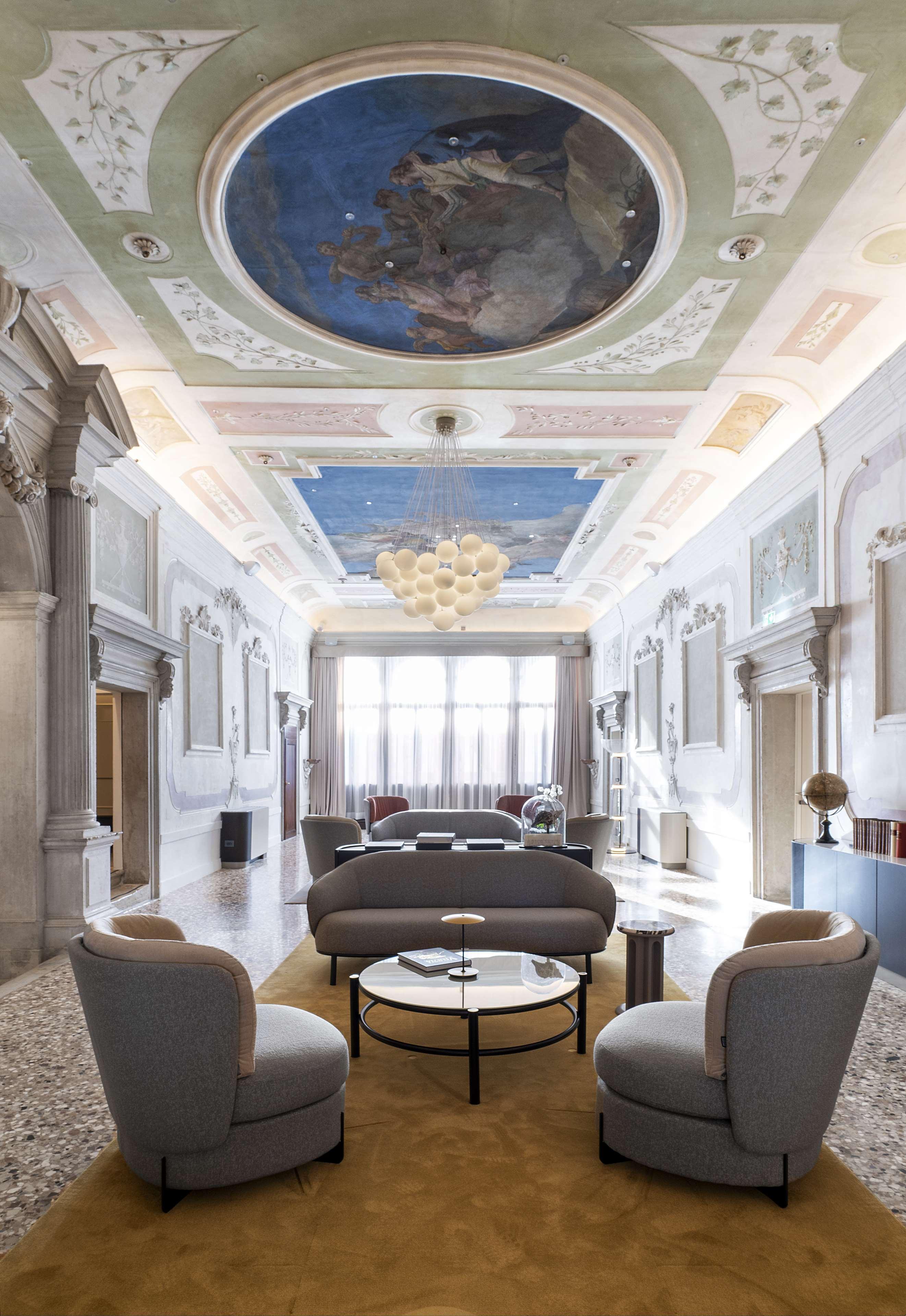 Radisson Collection Hotel, Palazzo Nani Venezia Esterno foto The lobby of the hotel